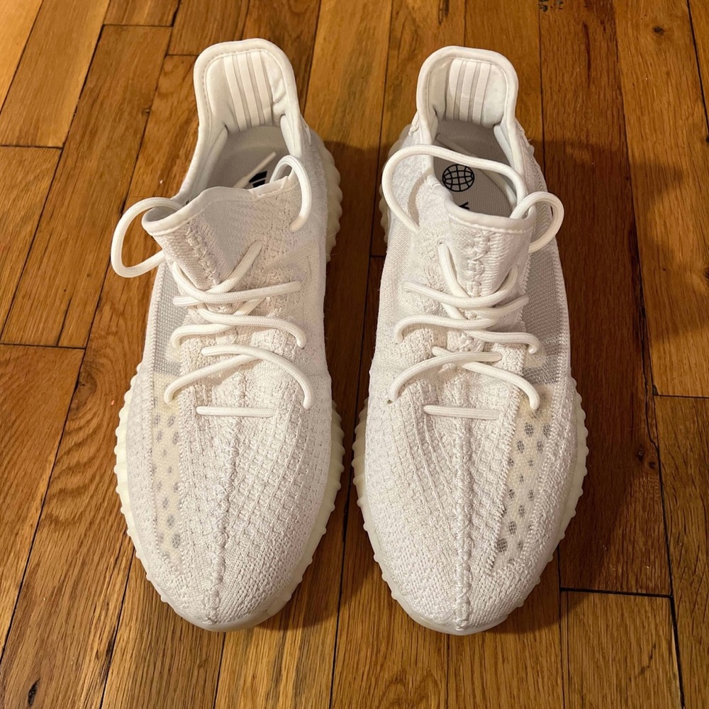 2022 Yeezy Boost 350 V2 Bone